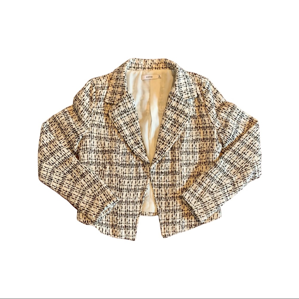 Women’s Ivory & Black Tweed Blazer
